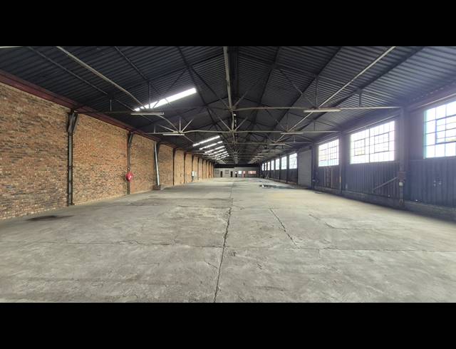 1,023M² FACTORY TO LET IN BOKSBURG EAST